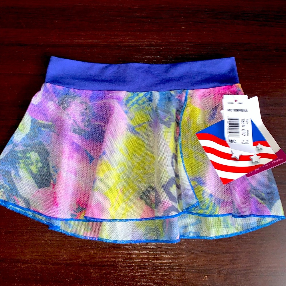 NWT Motionwear Dance Skirt size 8/10